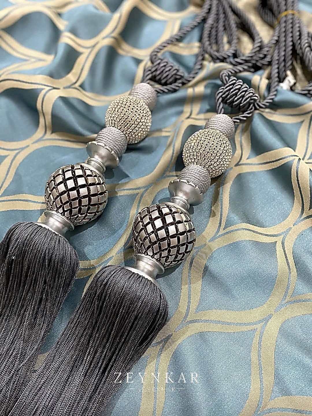 Korniş bağlama Swarovski braçol — ZEYNKAR Aksesuar Instagram paylaşımı