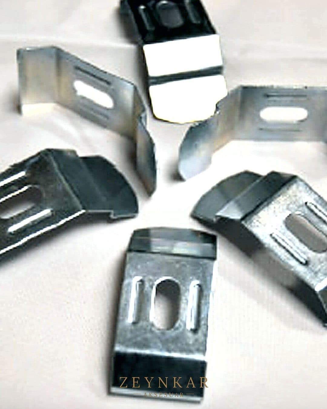 Linadora Stor Dar Kasa Metal Taşıyıcı Portray